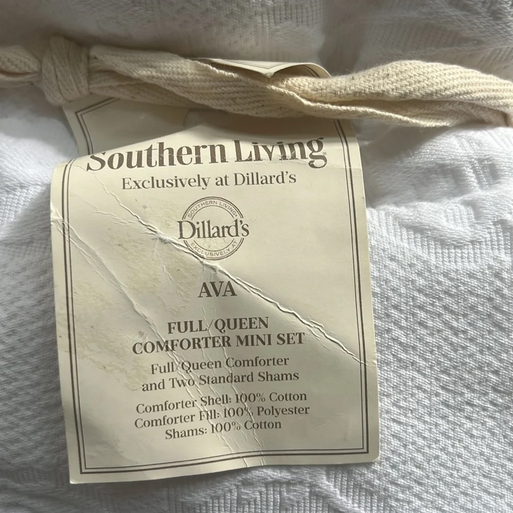 Southern Living Ava Floral Jacquard Comforter Mini Set